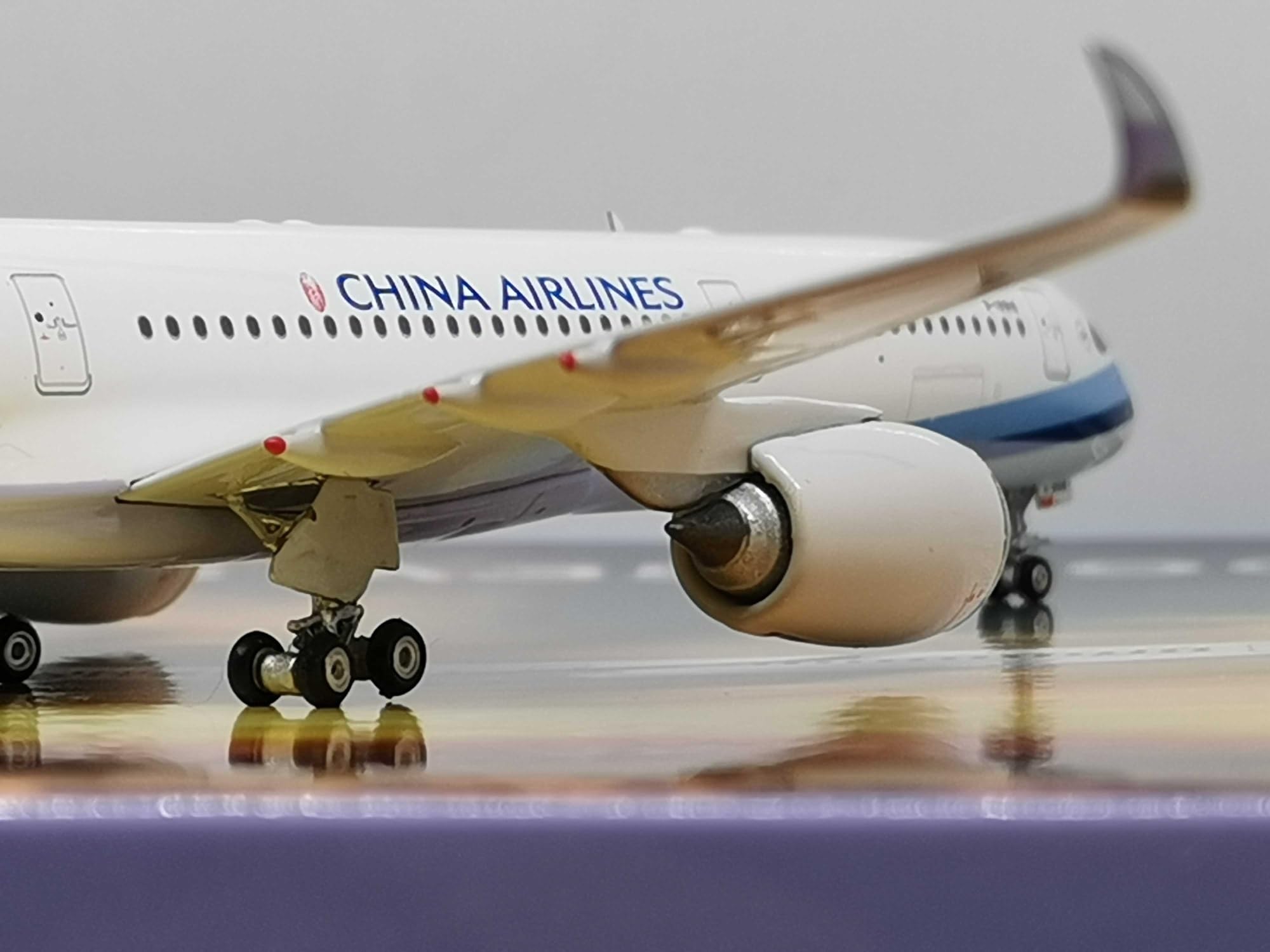 Amazon.com: Replica Aircraft Models 1:400 Scale Aircraft for China